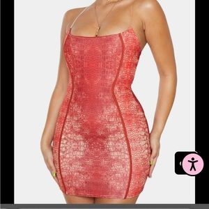 Red Dress  ( Pretty Little Thing)